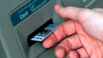 CONSTANŢA: Hoţii „electronici” prinşi duminică au furat, în două zile, 14 milioane de dolari