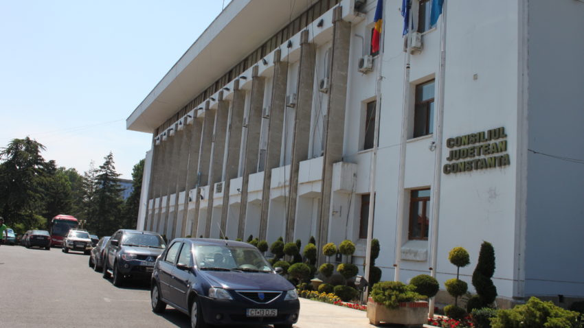 Cristinel Dragomir şi Cristian Darie rămân vicepreşedinţi ai CJC
