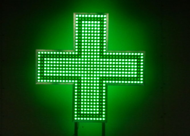 Ce farmacii din Năvodari vor avea program permanent de Paşti