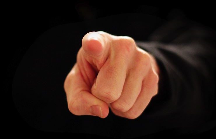 România Curată: Lista ruşinii. Parlamentarii cu probleme în Justiţie, care vor pensii speciale