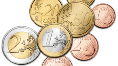 Trecerea la euro a României, posibilă în 2022