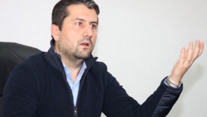 Şefii firmelor de utilităţi, chemaţi în şedinţă de către Decebal Făgădău