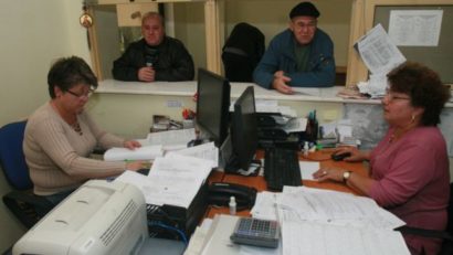 Sindicaliştii din administraţia publică vor să intre în grevă generală