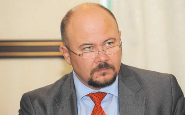 Adrian Gâmbuţeanu vrea cu orice preţ în Consiliul de Administraţie