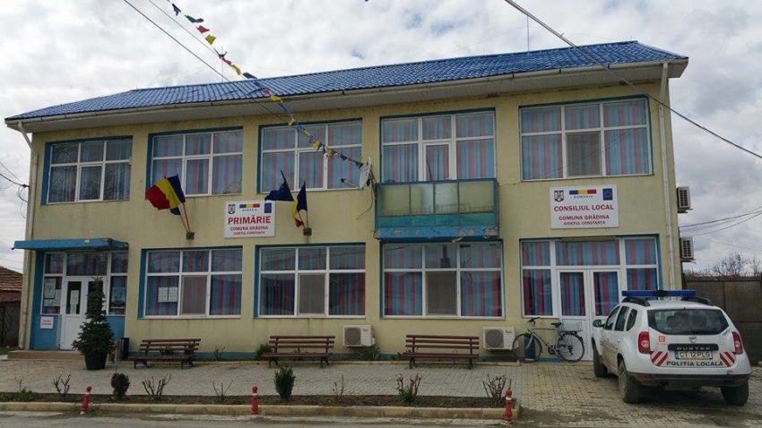 (AUDIO) Grădina: Lupta autorităților cu gunoiul