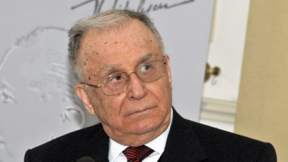 Ion Iliescu: Nu am confirmat în niciun fel existenţa unei închisori ilegale a CIA în România