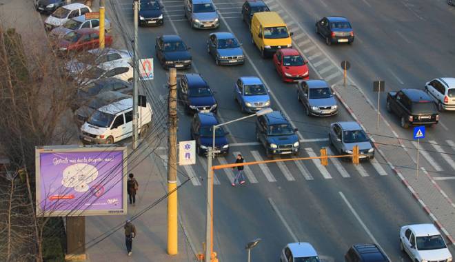 Atenţie şoferi! Trafic îngreunat în mai multe zone din Constanţa