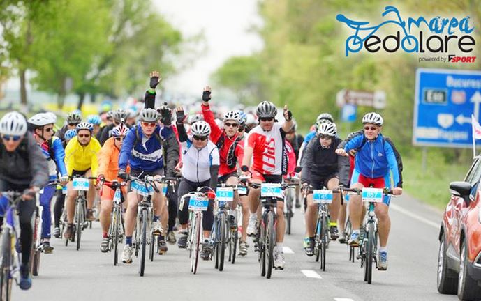Atenţie, şoferi! Biciclişti pe şosele!