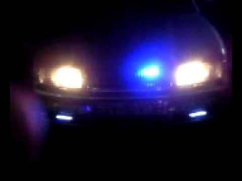 Beat la volan, s-a răsturnat cu maşina în canal
