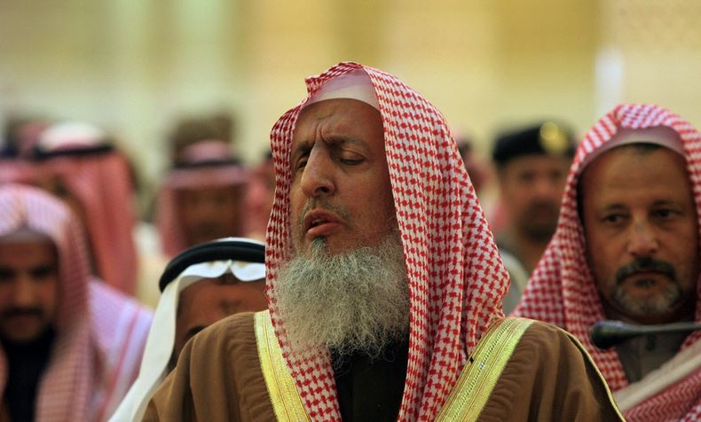Lider spiritual din Arabia Saudită: porcul nu poate fi mâncat. Soţia, da
