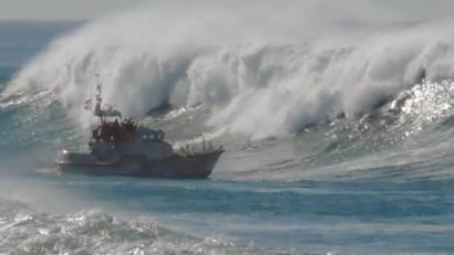 Trupul unuia dintre românii dispăruţi în urma naufragiului din Marea Adriatică a fost găsit