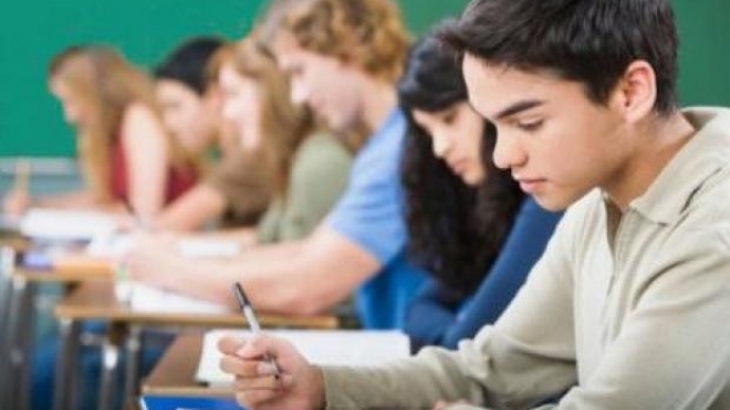 Olimpiade şcolare la matematică, geografie şi limba engleză, în acest week-end, la Constanţa