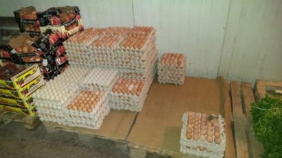Tone de alimente, confiscate de poliţiştii constănţeni