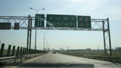 Panourile electronice de pe A2- ţinta hoţilor de cabluri