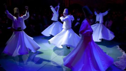 VIDEO: Spectacol cu dervişi rotitori la Casa de Cultură din Constanţa