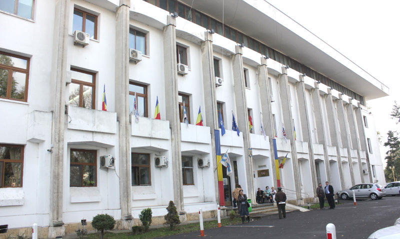 Mâine se stabilește cine preia atribuțiile primarului Constanței
