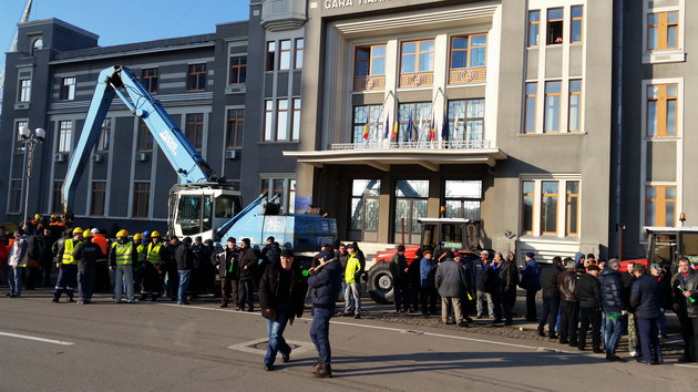 Sindicaliştii din Portul Constanţa protestează din nou