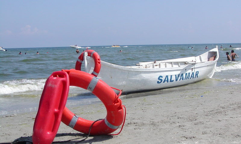 Salvamarii vor face muncă VOLUNTARĂ pe litoral