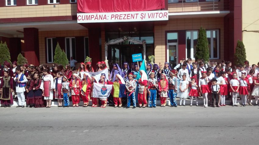 (VIDEO+FOTO) Festival interetnic la Cumpăna