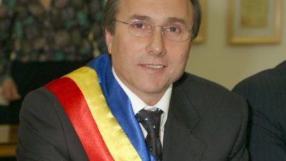 Primarul Iașiului a fost reținut de procuroii DNA