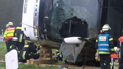 UPDATE ACCIDENT de autocar în Germania. Trei români, răniţi grav