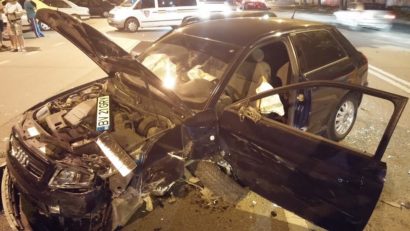 FOTO EXCLUSIVITATE: Accident în lanţ în Constanţa, pe strada Soveja