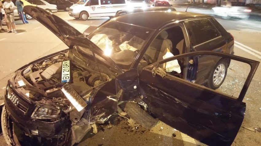 FOTO EXCLUSIVITATE: Accident în lanţ în Constanţa, pe strada Soveja