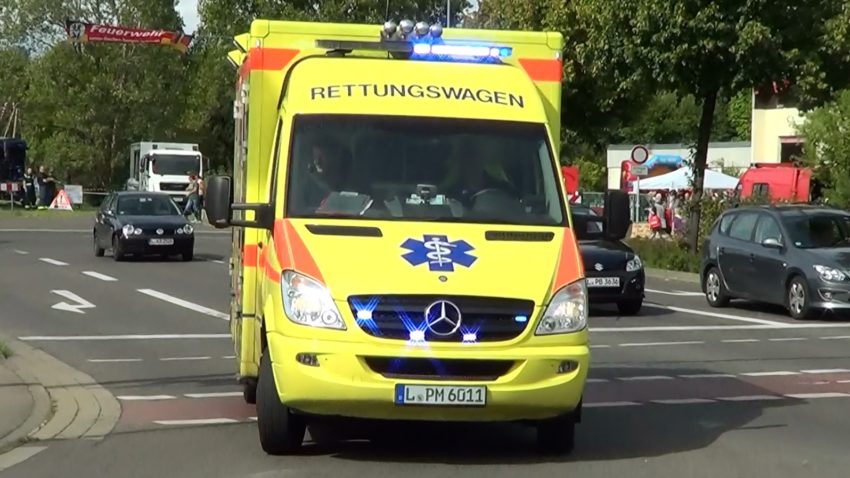 VIDEO: Cum reacționează șoferii germani la trecerea unei ambulanțe