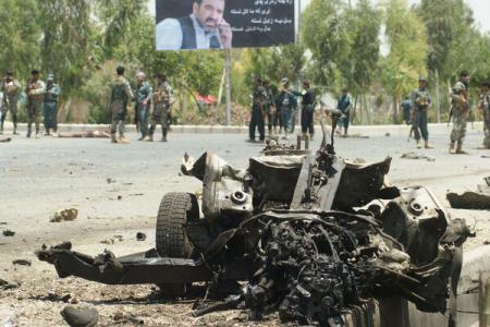 Atac sinucigaş lângă aeroportul din Kabul