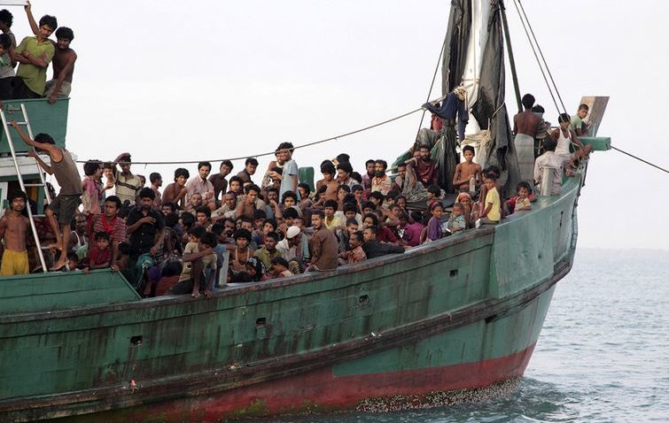 Papa, îngrijorat de soarta imigranţilor