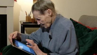 Cumpărăm online, dar plătim tot ca bunica