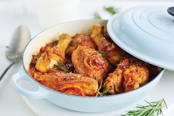 ORA MESEI: Pui cacciatore cu bacon
