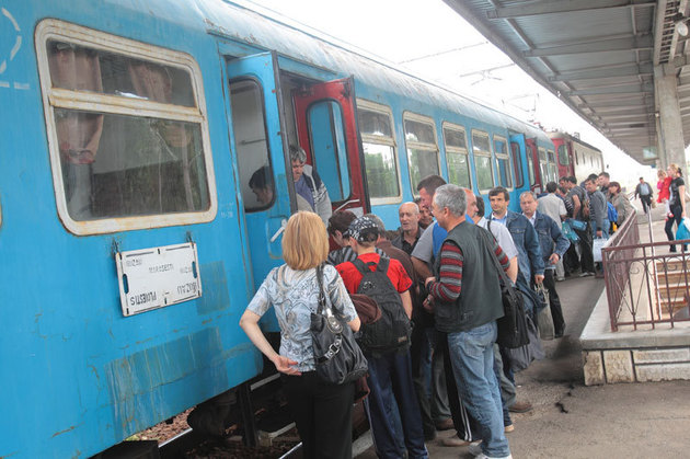 Razie naţională în trenuri