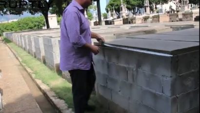 Cimitir pentru obezi
