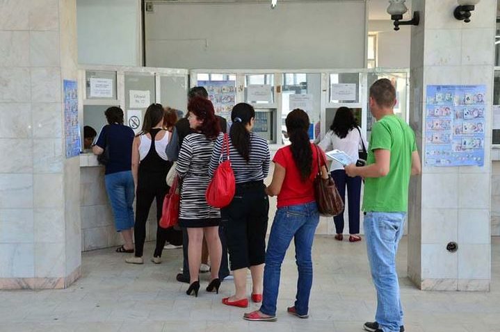 Luni – termenul limită pentru depunerea declaraţiilor de către pesoanele fizice