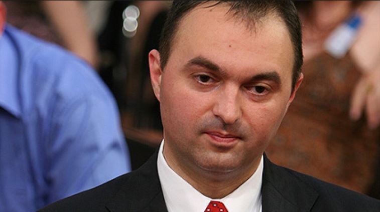 Update – Preşedintele CJ Iaşi, ridicat de pe stradă de procurorii DNA