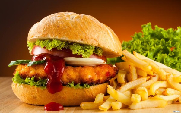 Intrăm în sezonul toxiinfecţiilor alimentare: cum ne ferim de ele