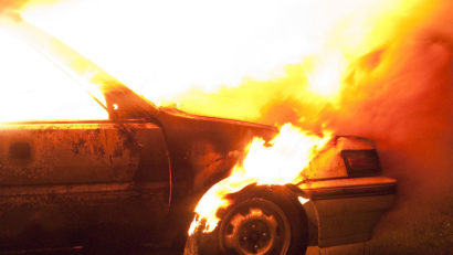 Incendiu la un autoturism