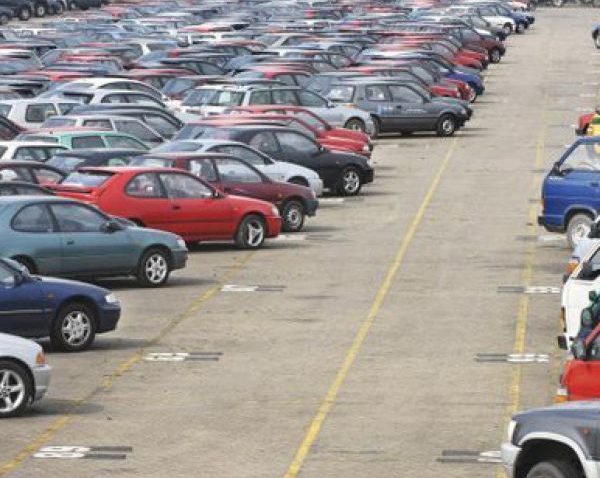 PERCHEZIŢII. Evaziune fiscală cu maşini second-hand