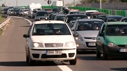 (AUDIO) Trafic intens spre Bulgaria. Cozi de un kilometru la frontiera Giurgiu – Ruse