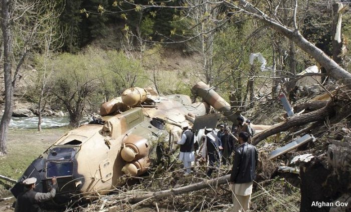 UPDATE: Elicopter prăbuşit în Pakistan – La bord se afla și ambasadorul român