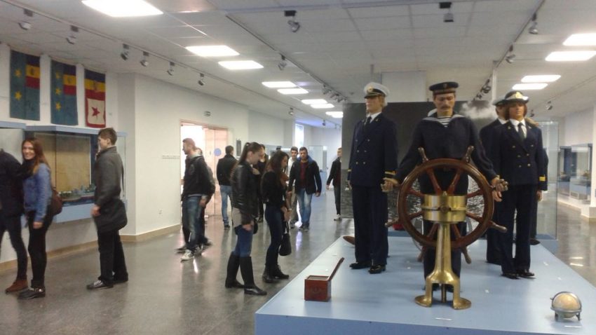 Noaptea Muzeelor: muzică de fanfară şi trei expoziţii noi, la Muzeul Marinei Române