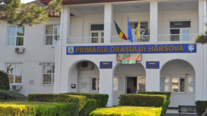 (AUDIO) Loturi de casă pentru tinerii din Hârşova
