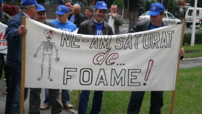 Proteste ale angajaţilor din administraţia publică