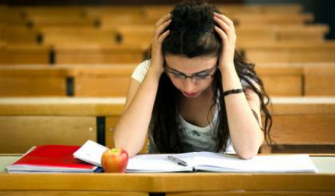 Util: Cum să-i ajutăm pe copii pentru examene şi evaluări şcolare