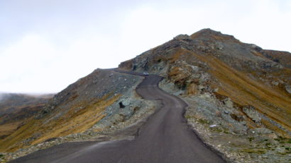 Transalpina, închisă pentru reparații