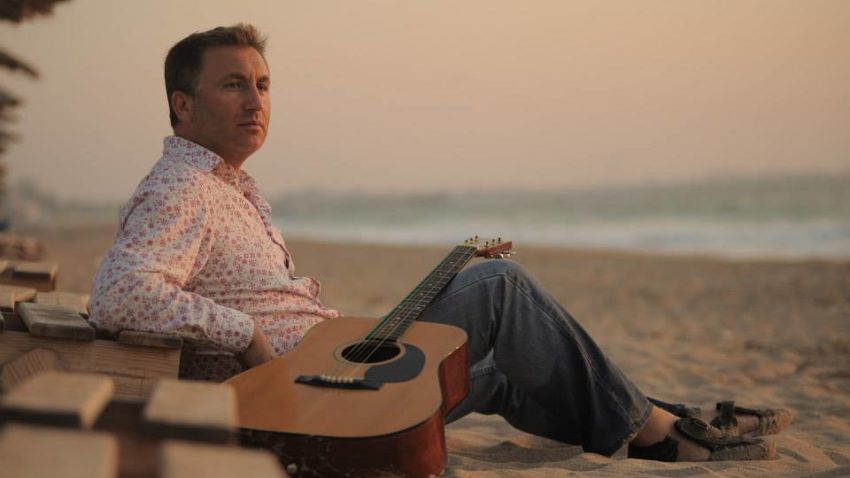 „Trecerea lumilor”, un nou album semnat Walter Ghicolescu