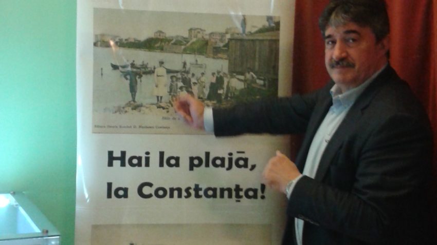 O expoziție care vă invită pe primele plaje ale orașului Constanța