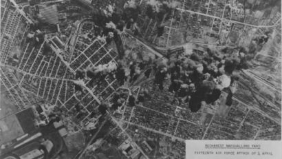 VIDEO: 73 de ani de bombardarea Bucureștiului de către americani