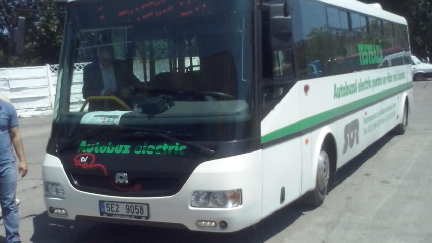 (FOTO+AUDIO EXCLUSIV) Primul autobuz electric care va circula pe străzile Constanţei